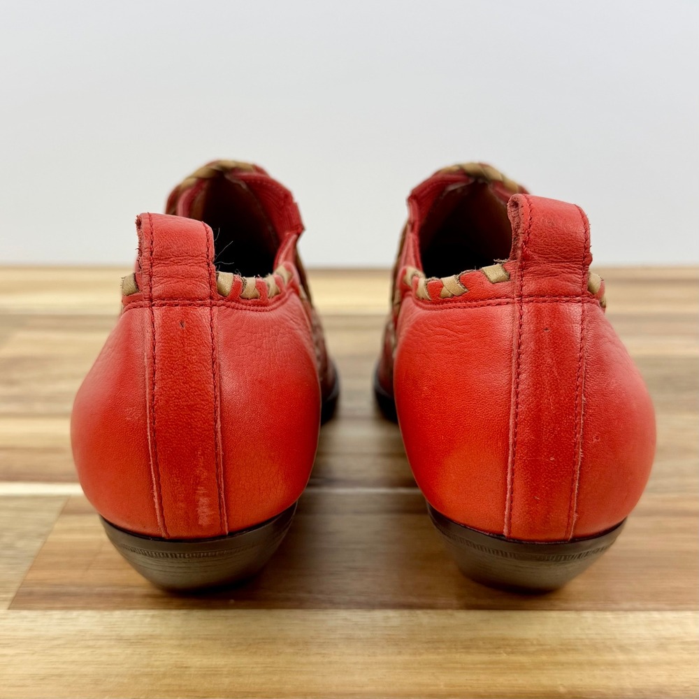 SABRA Red Leather Ankle Boots Western Accents Pointed Toe Shoes Size 5.5 - Picture 5 of 9